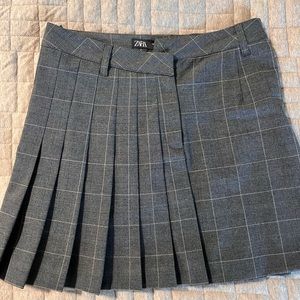 NEW ZARA PLAID PLEATED MINI size s